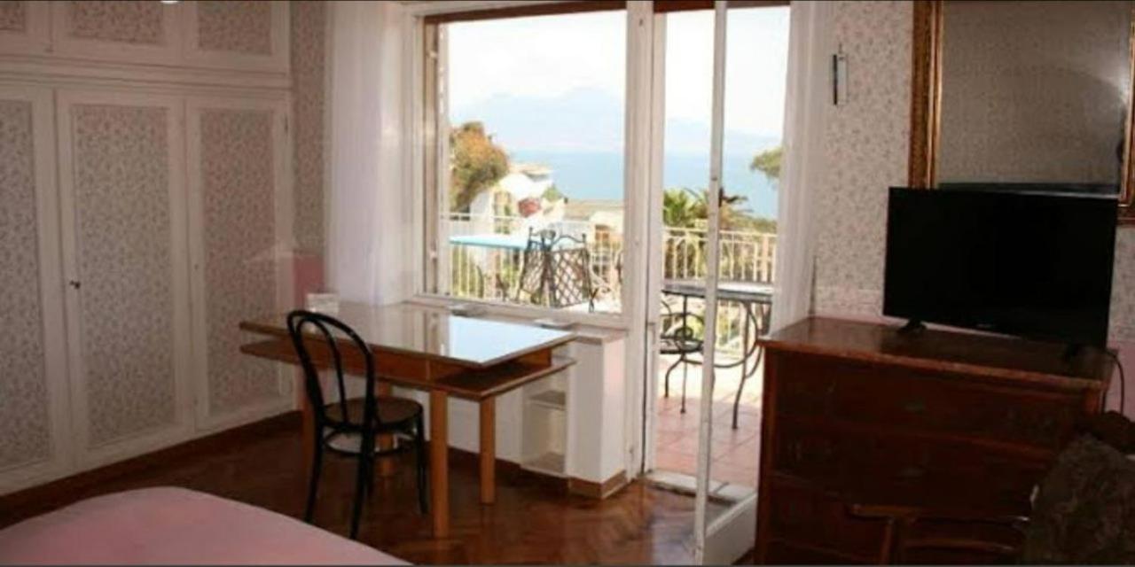 B&B Rivalta - Posillipo Neapel Exterior foto